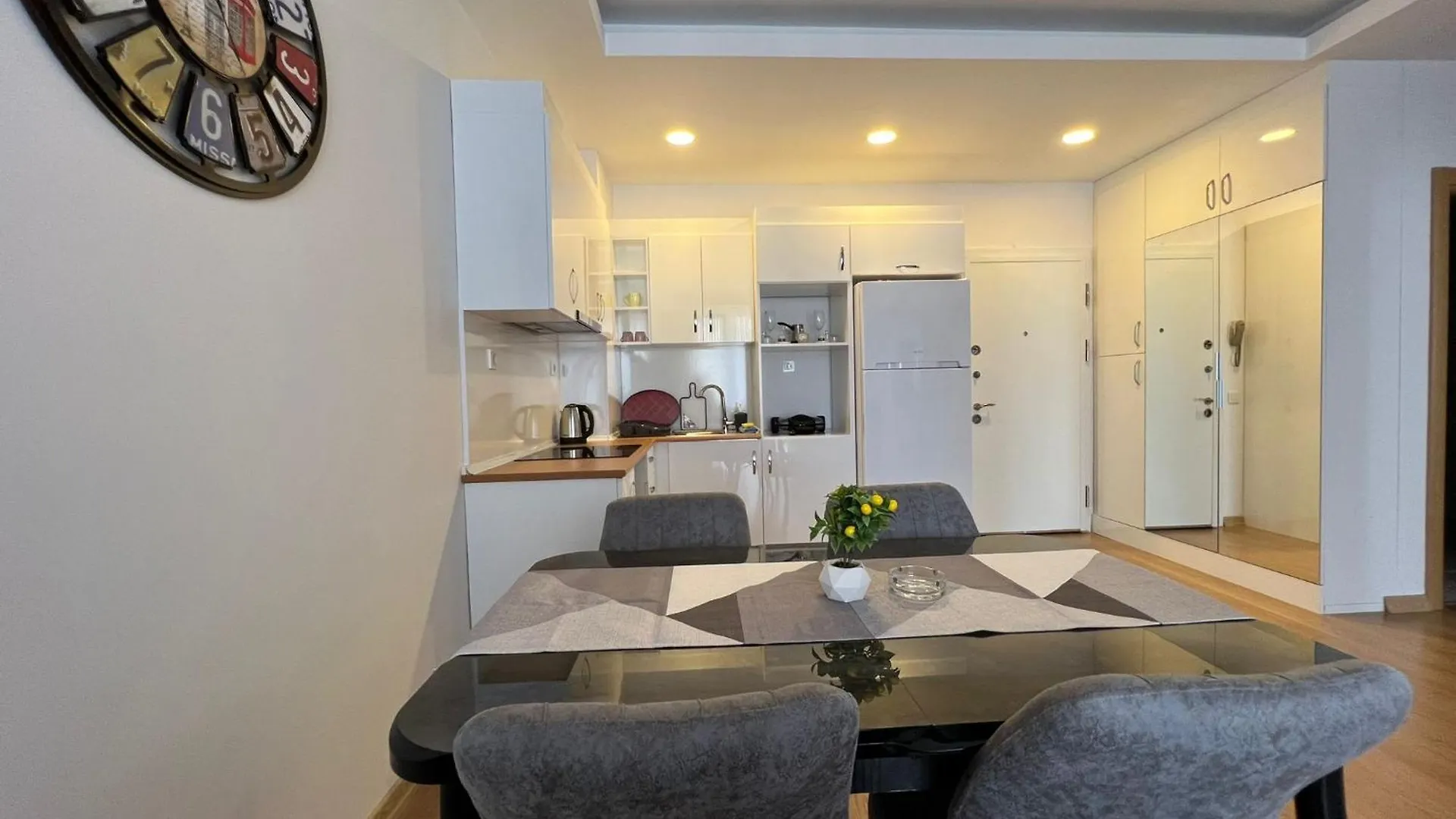 Cozy Home 1 Room 1 Living Room Apartment Istanbul